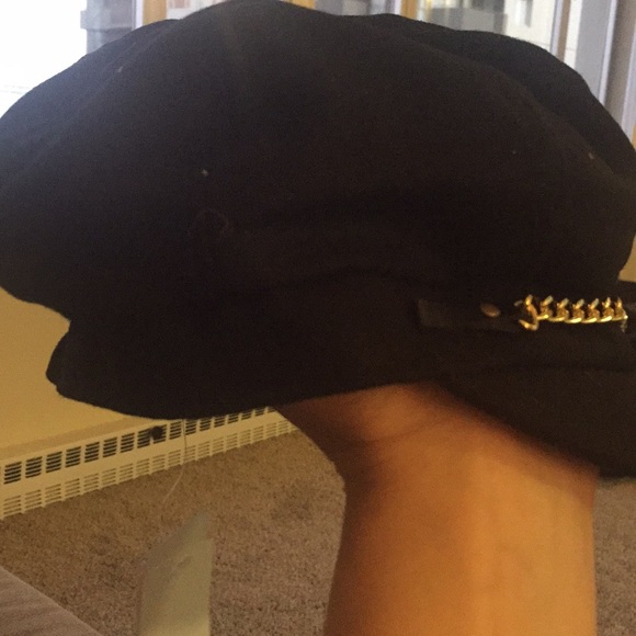 Beret by August Hat Company - Picture 2 of 3